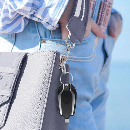 Alisanda™ - The Keychain Power Bank